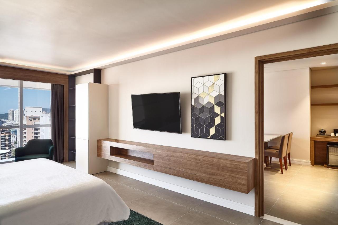 Sheraton Santos Hotel Luaran gambar A room at the hotel