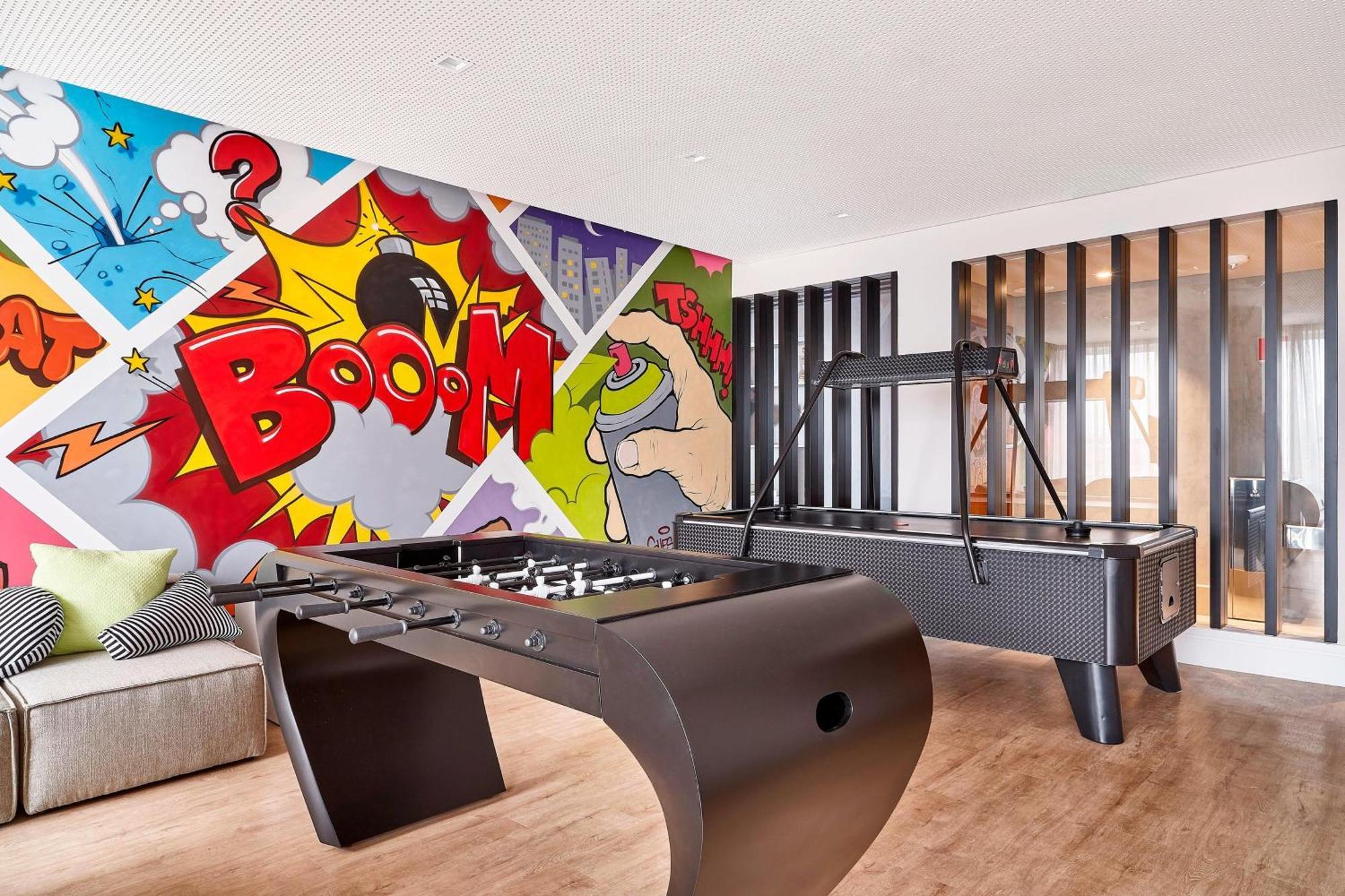 Sheraton Santos Hotel Luaran gambar The games room