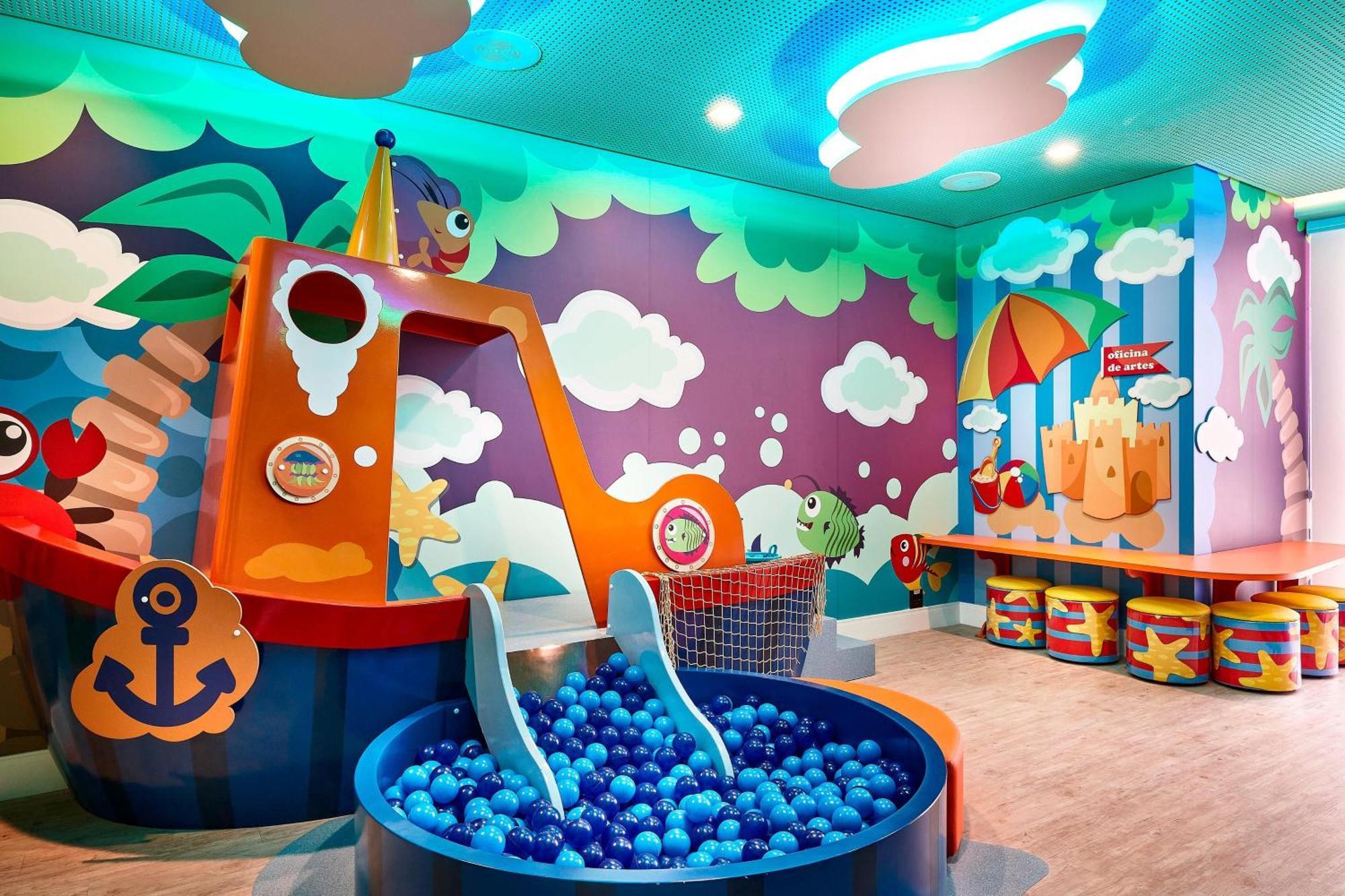 Sheraton Santos Hotel Luaran gambar The Play Zone