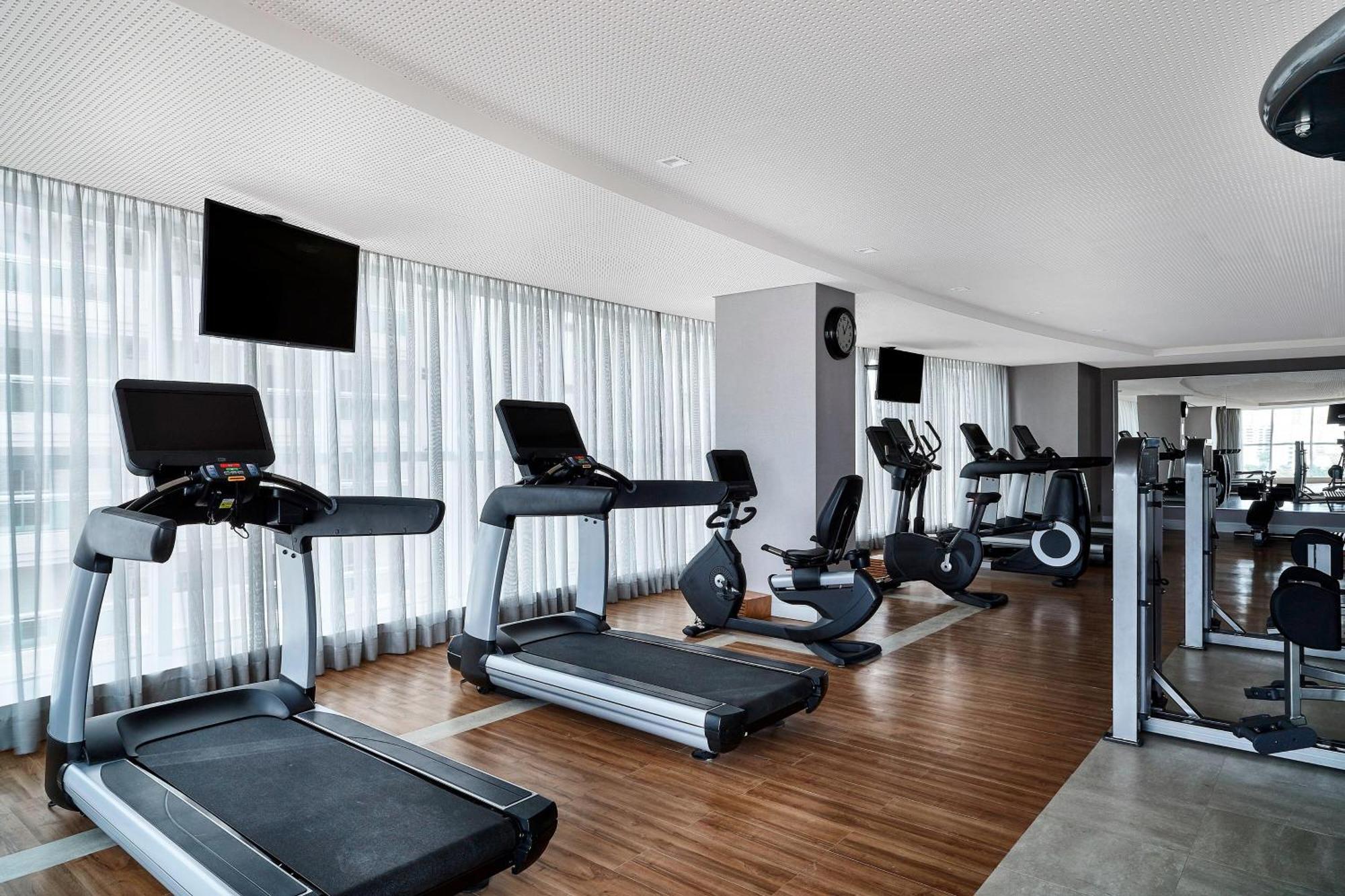 Sheraton Santos Hotel Luaran gambar The gym at the hotel